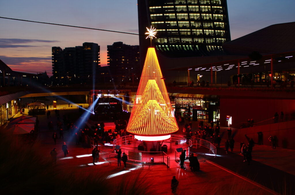 Albero di Natale led a intelligenza artificiale