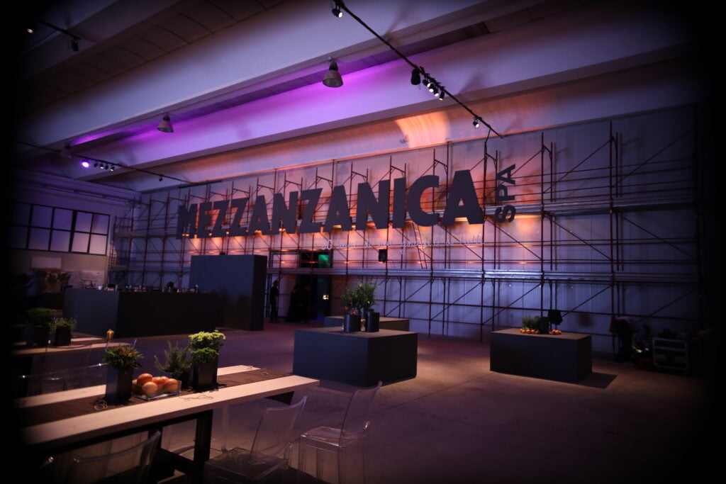 Servizio tecnologico audio, video e luci per rendere unici e memorabili i vostri eventi