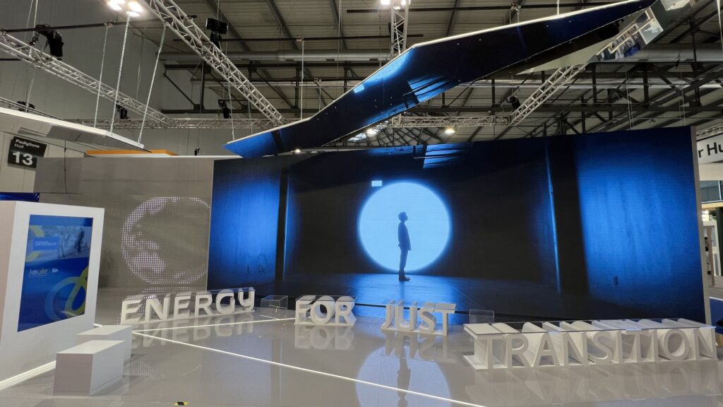 emmegi_ledwall_2.8_Gastech_ENI_11,5x4mt